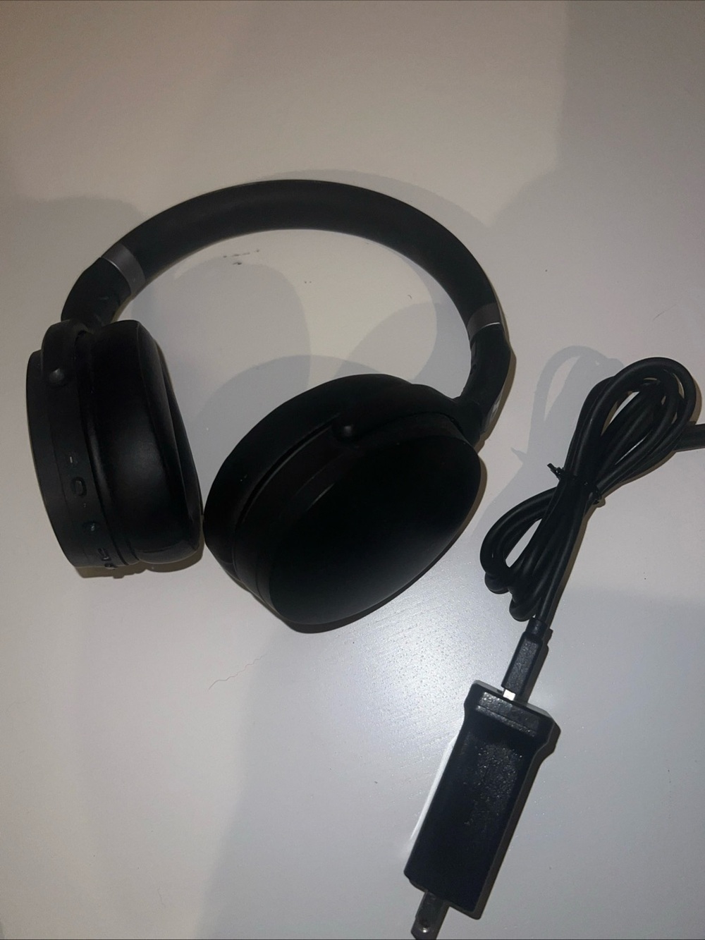 Sennheiser HD 450BT Noise-Cancelling Wireless Bluetooth Headphones (Black)